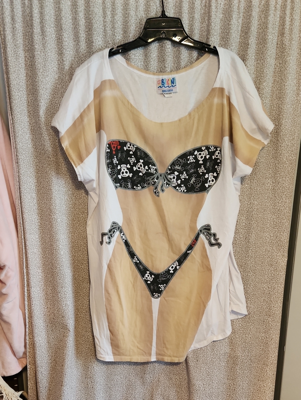 Women’s White & Tan Printed Swim Coverup